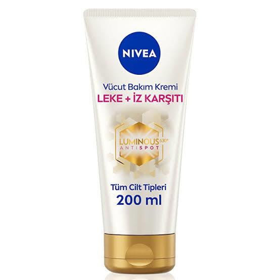 NİVEANİVEA LUMİNOUS LEKE VE İZ KARŞITI NEMLENDİRİCİ VÜCUT BAKIM KREMİ 200 ML