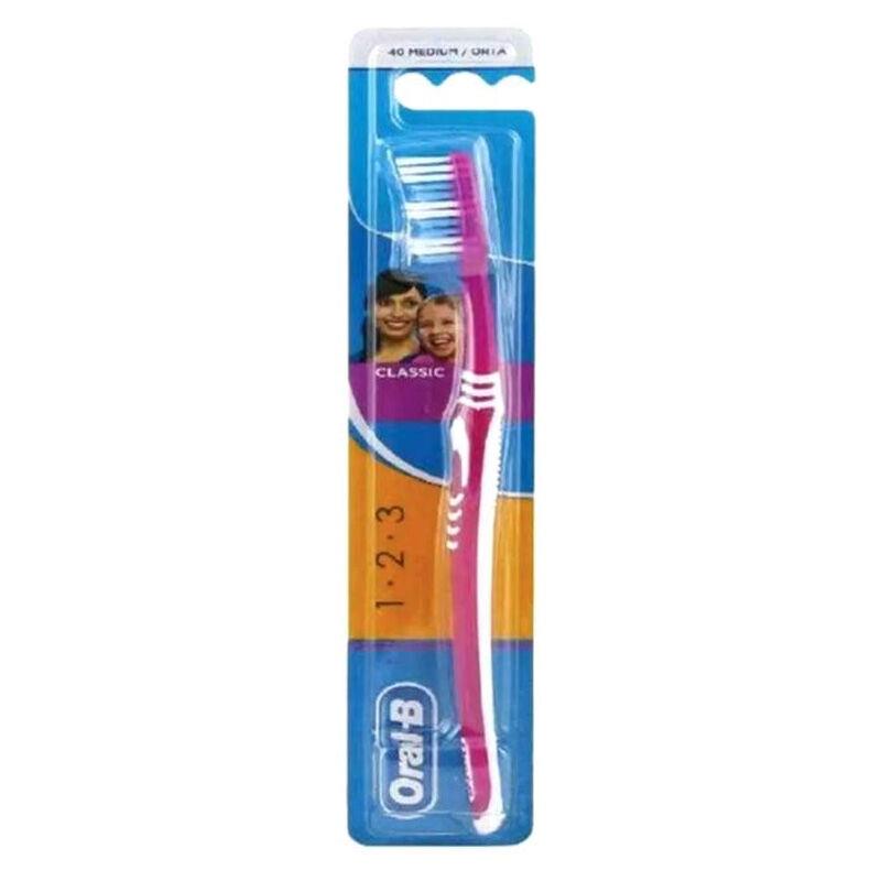 ORAL-BORAL B KLASİK DİŞ FIRÇASI 40 MEDİUM