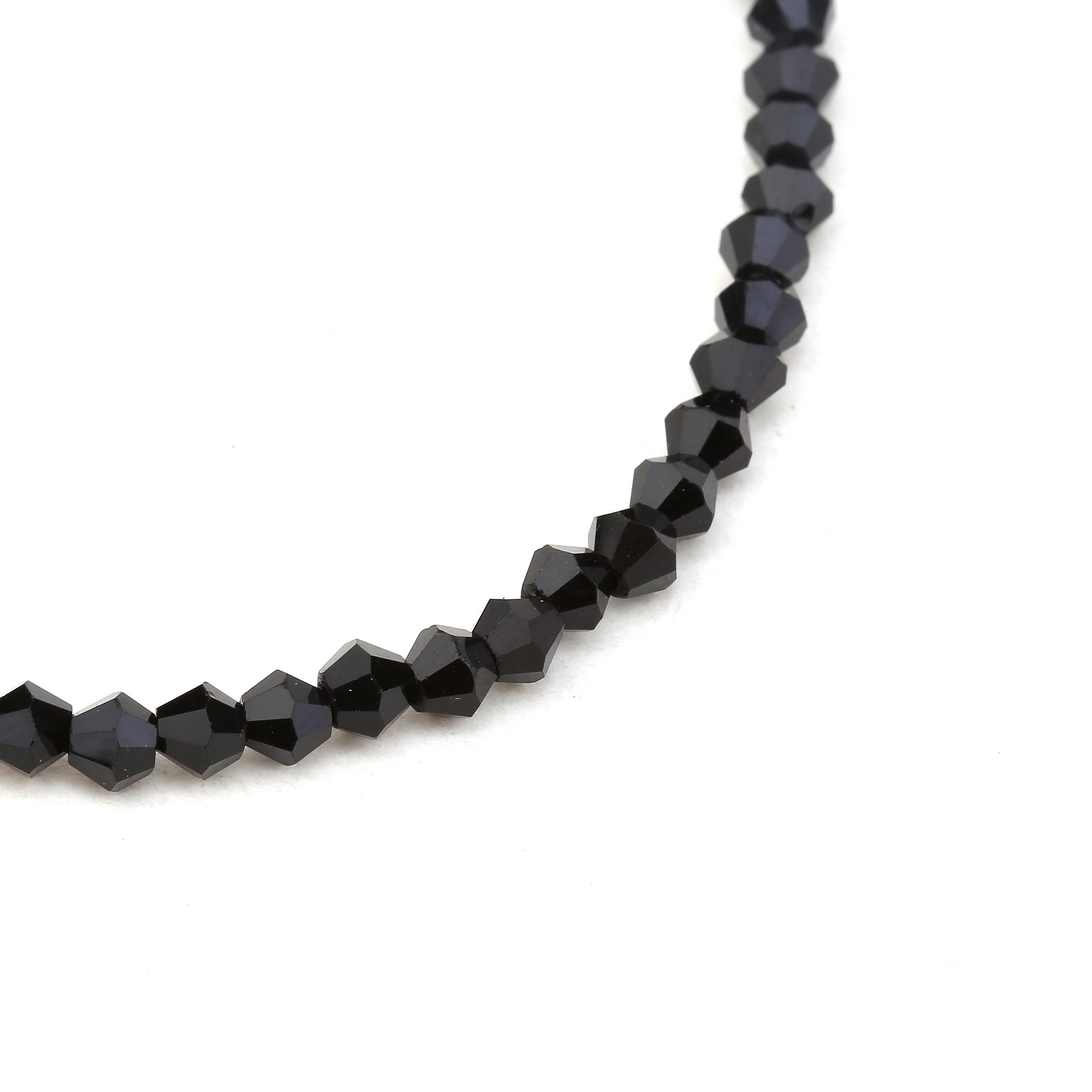 4 mm Siyah Piramit Cam Boncuk