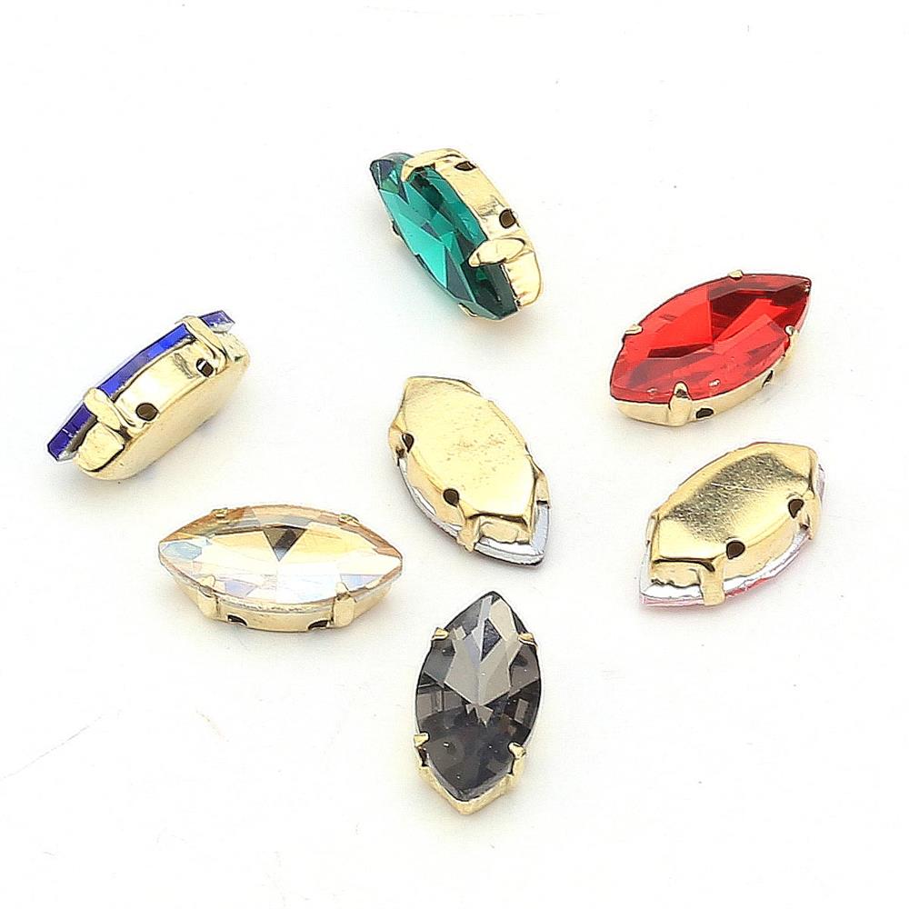 Arpa Şeklinde Altın Renk Kasalı Kristal Dikme Beyoğlu Taşı 9 x 18 mm