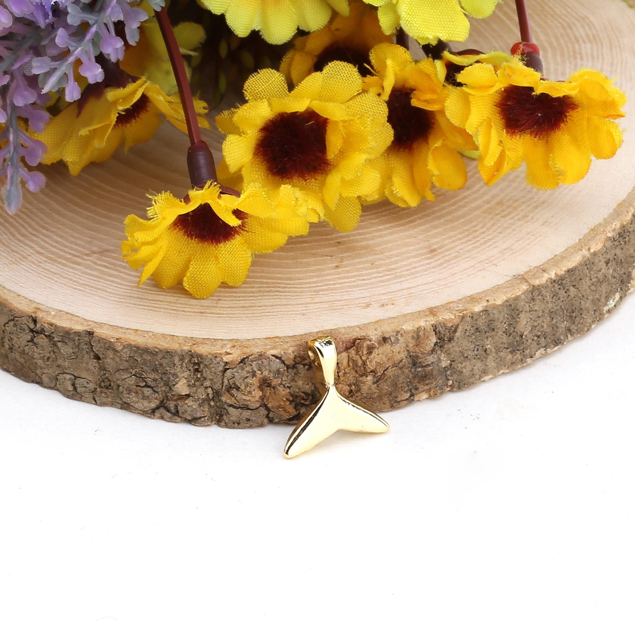 Balık Kuyruğu Takı Ucu Gold Renk