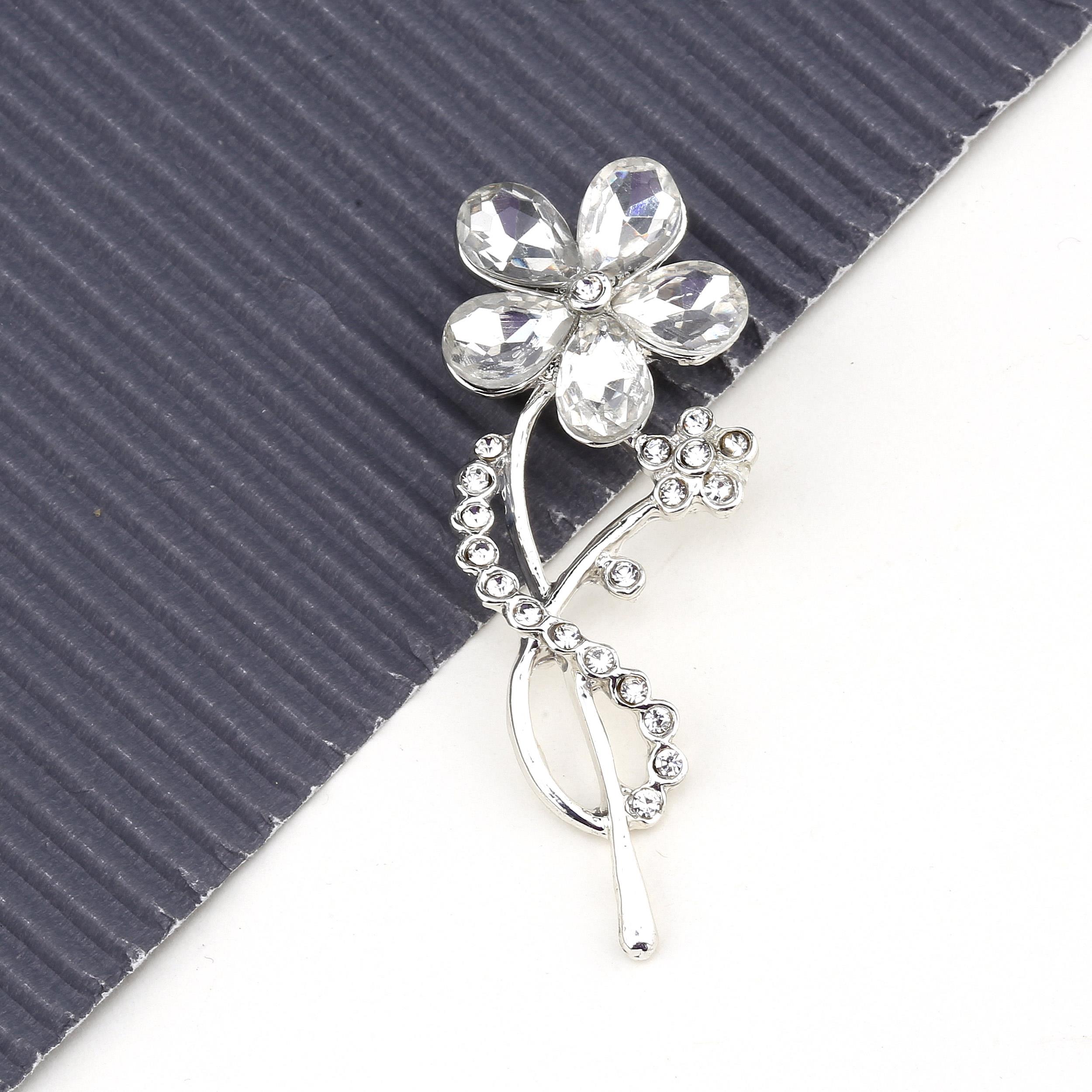 Kristal Taşlı Buket Broş