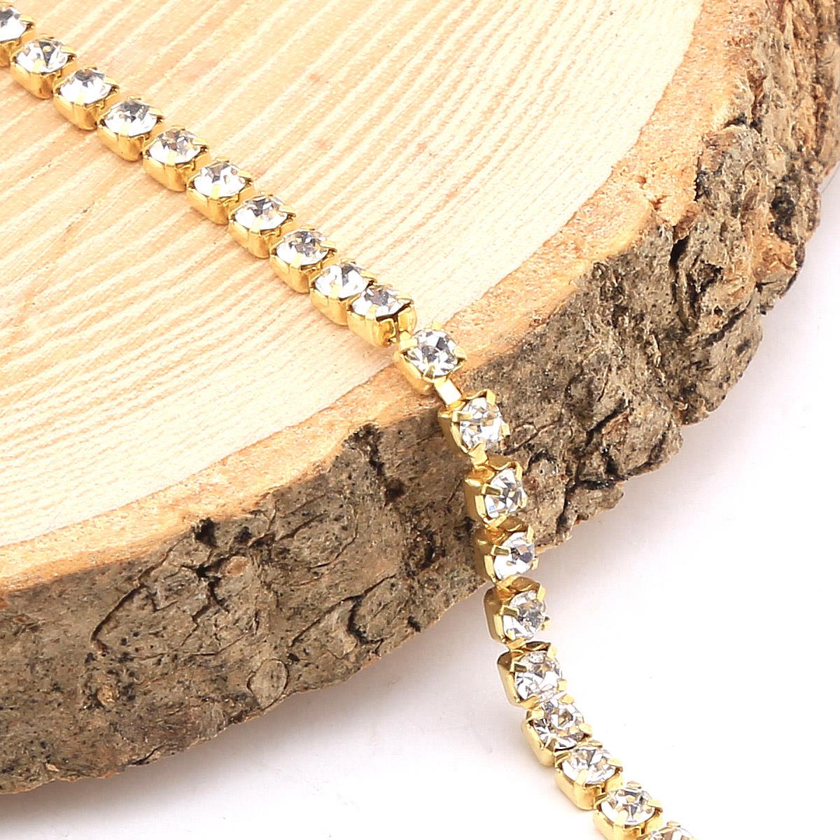 Kristal Taşlı Metal Yuvalı Şerit 