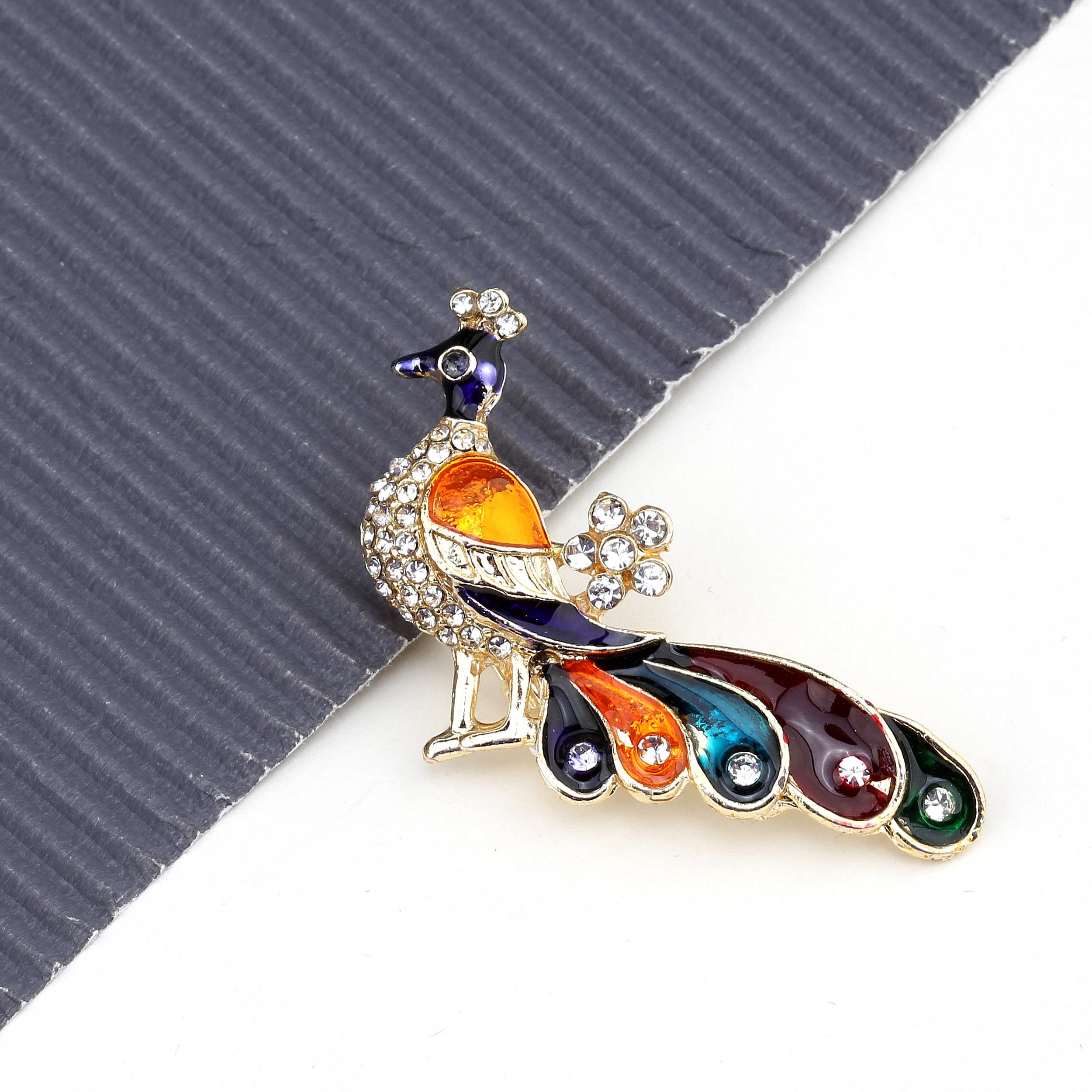 Taşlı Tavus Kuşu Broş