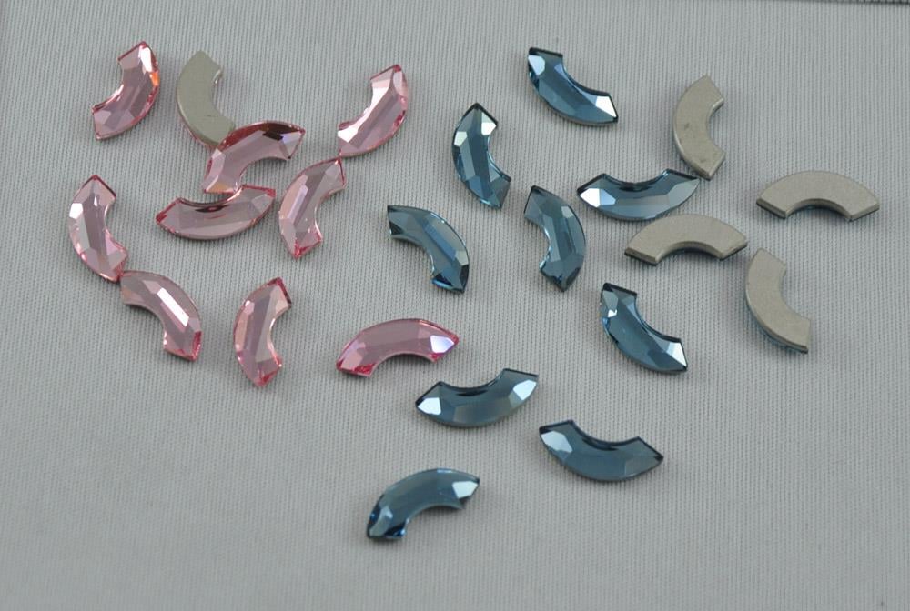 Yarım Daire Kristal Taş (10 Adet)