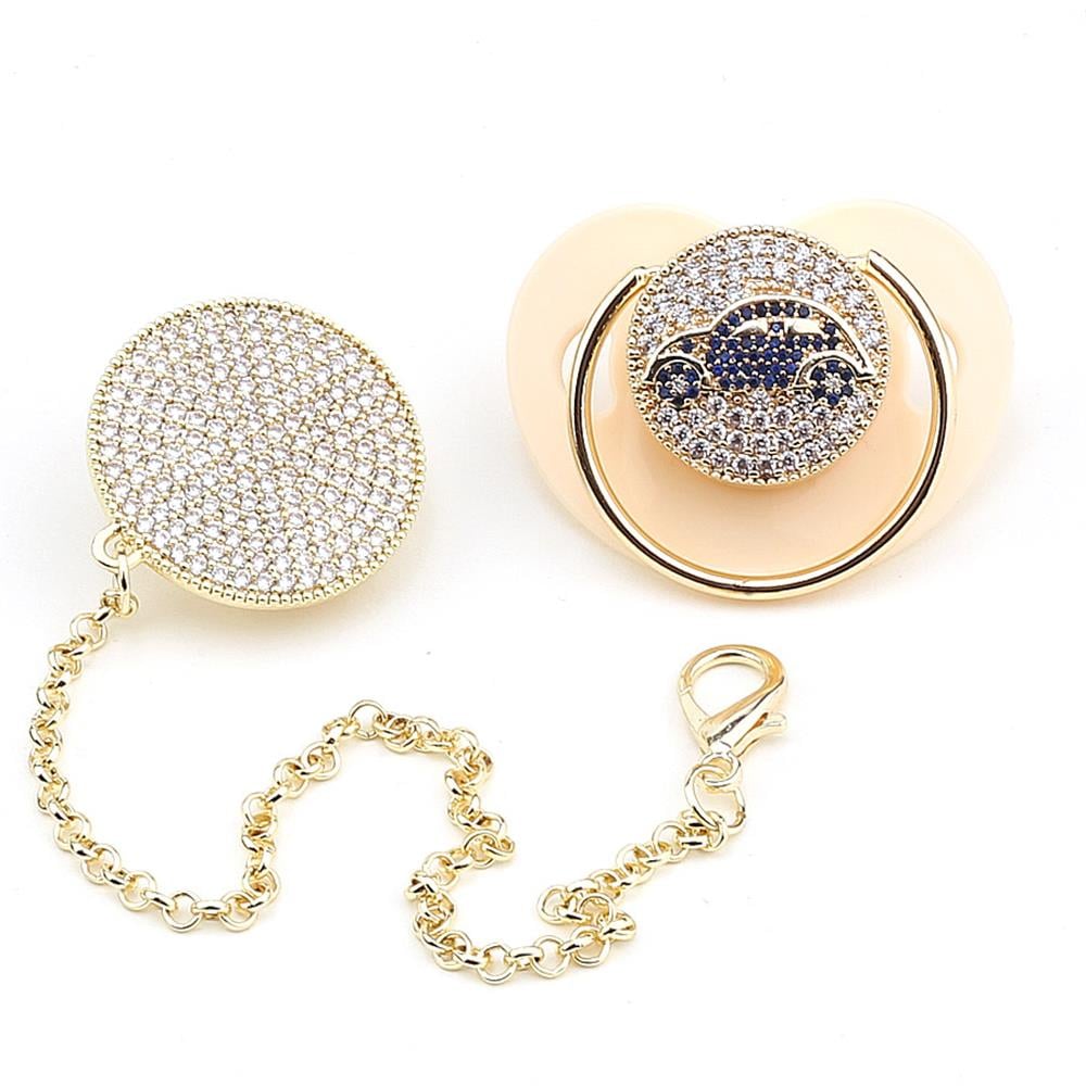 Zirkon Taşlı, Mavi Araba Figürlü Emzik ve Emzik Askısı Seti