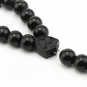 Desenli Siyah Metal Üçgen