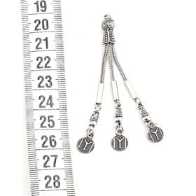 Kayı Arması, Üçlü Metal Püskül