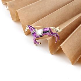 Kristal Taşlı At Figür Broş