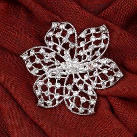 Kristal Taşlı Gümüş Renk Çiçek Broş