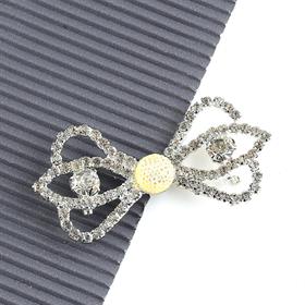 Kristal Taşlı İncili Fiyonk Agraf