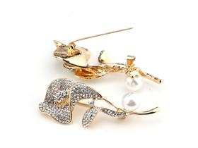 Kristal Taşlı ve İncili Barış Çiçeği Broş