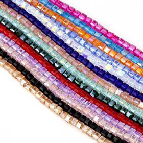 Küp Şeklinde Şeffaf Kristal Cam Boncuk