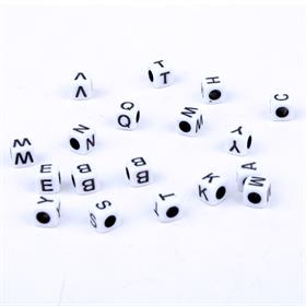 Plastik, Küp Harf Boncuk