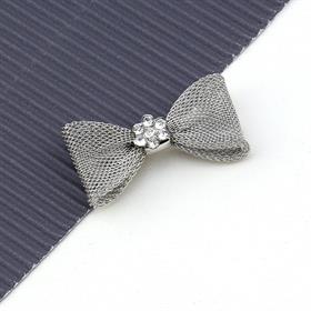 Taş Süslemeli Metal Fiyonk Süs Karartma Gümüş