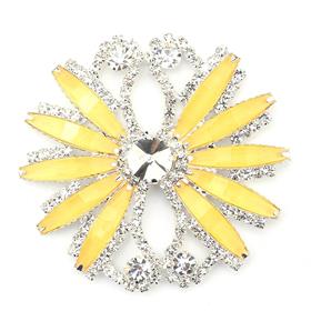 Taşlı Geçmeli Düğme