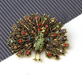 Kristal Taşlı Gold Renk Tavus Kuşu Broş