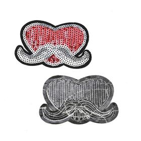 Ütüyle Yapıştırılabilen Bıyıklı Kalp Aplike