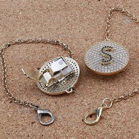 Zirkon Taşlı, Harfli Emzik Zinciri