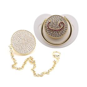 Zirkon Taşlı, Pembe Vav Figürlü Emzik ve Emzik Zinciri Seti