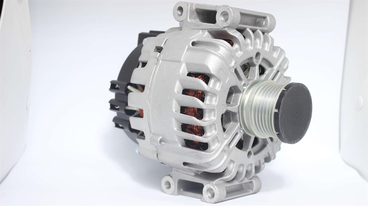 MERCEDES SPRİNTER VALEO TİP 180 A SARJ DİNAMOSU  