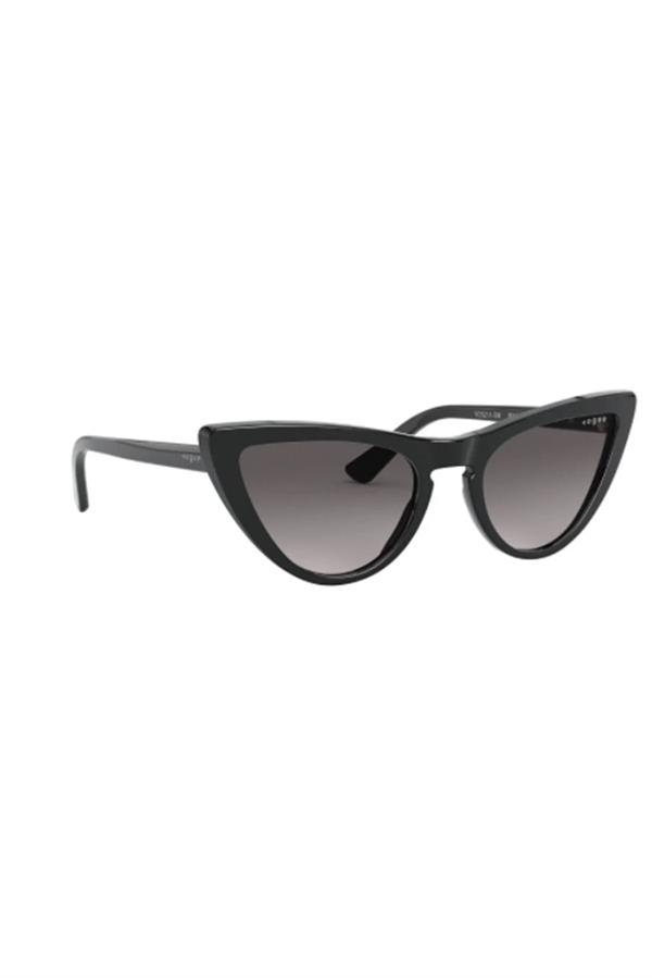 Vogue 5211-SM W44/87 Kadın Siyah Çekik Kemik Güneş Gözlüğü