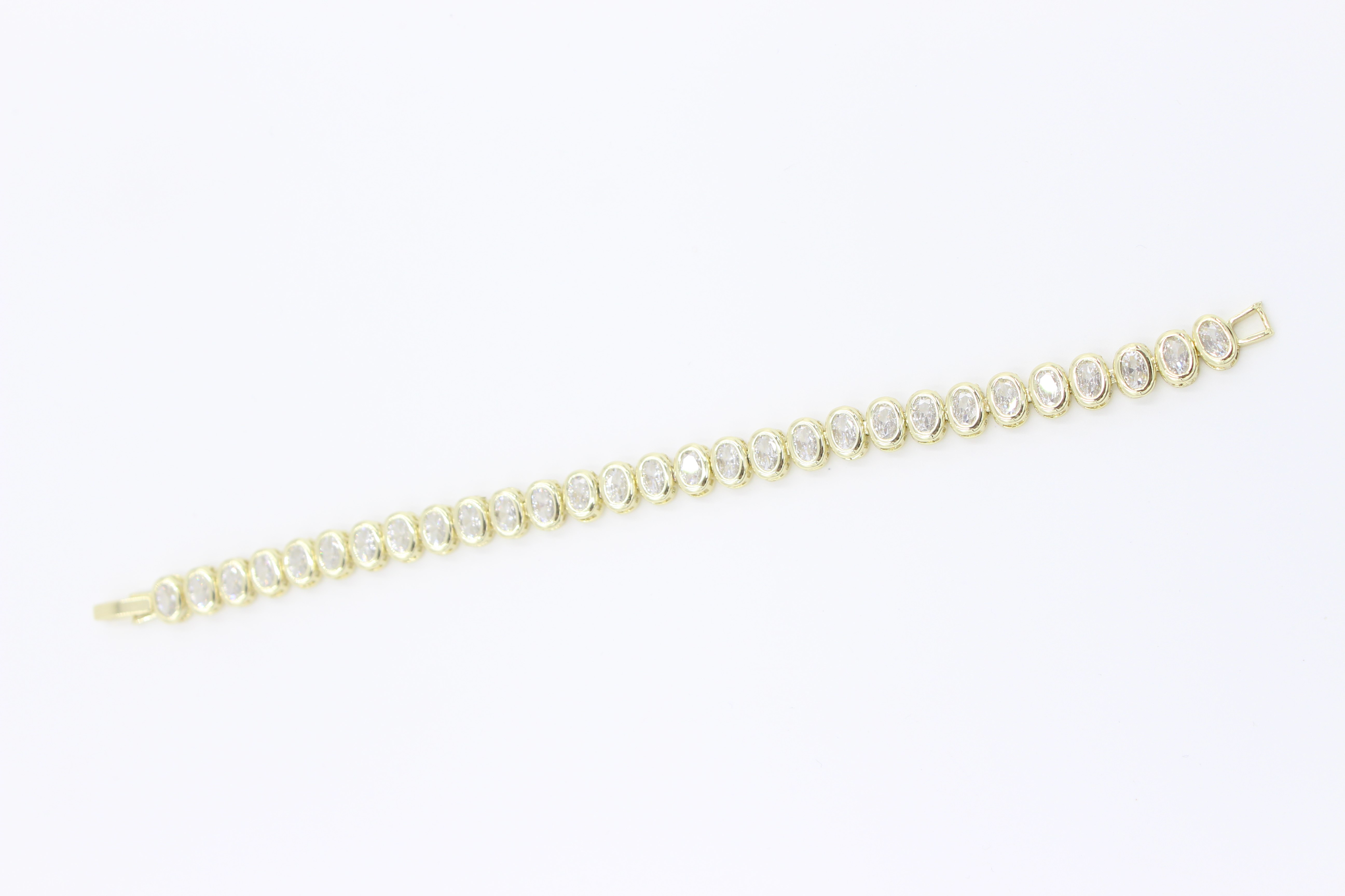 Vip Bileklik 14 - K (18 cm)