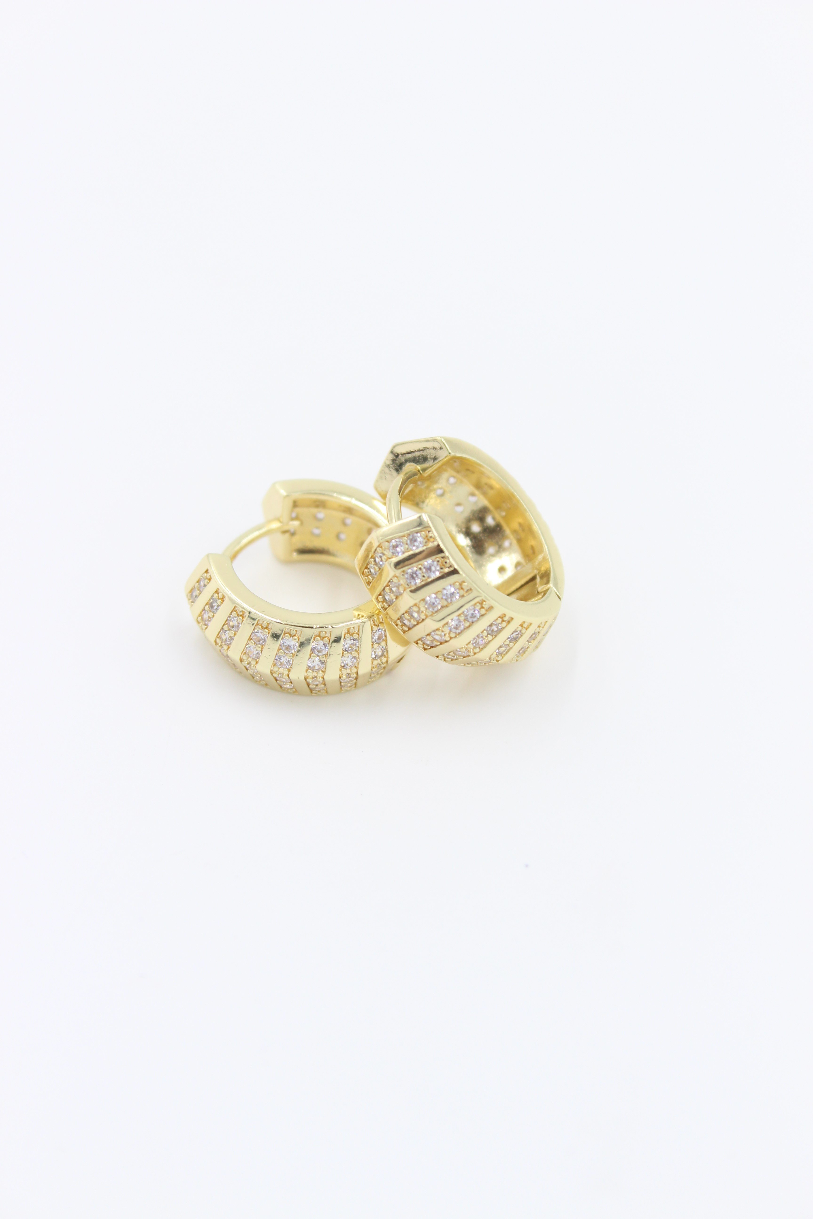 Vip Küpe 14 - K ( 1,7cm )