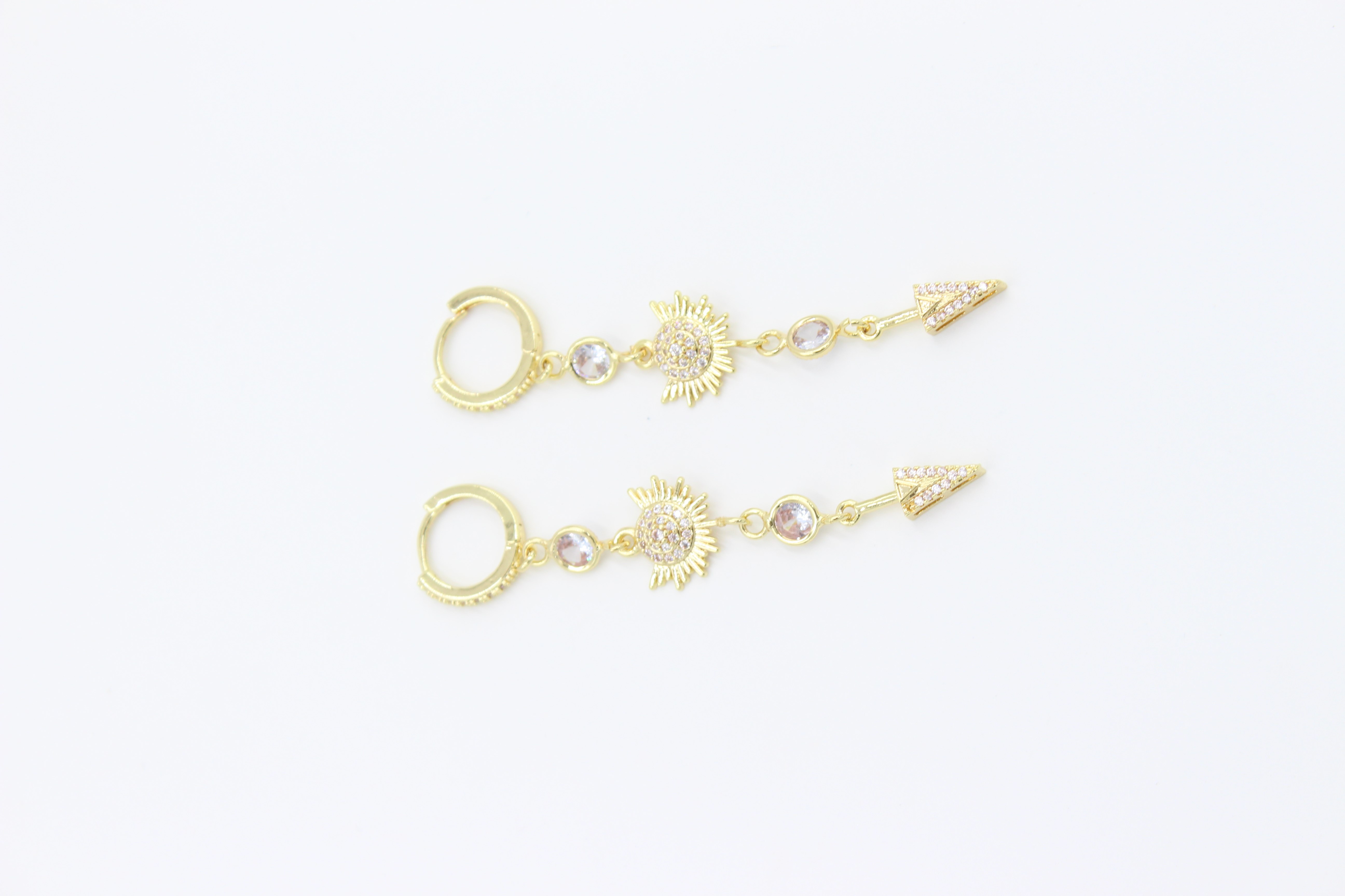 Vip Küpe 14 - K ( 6,8cm )