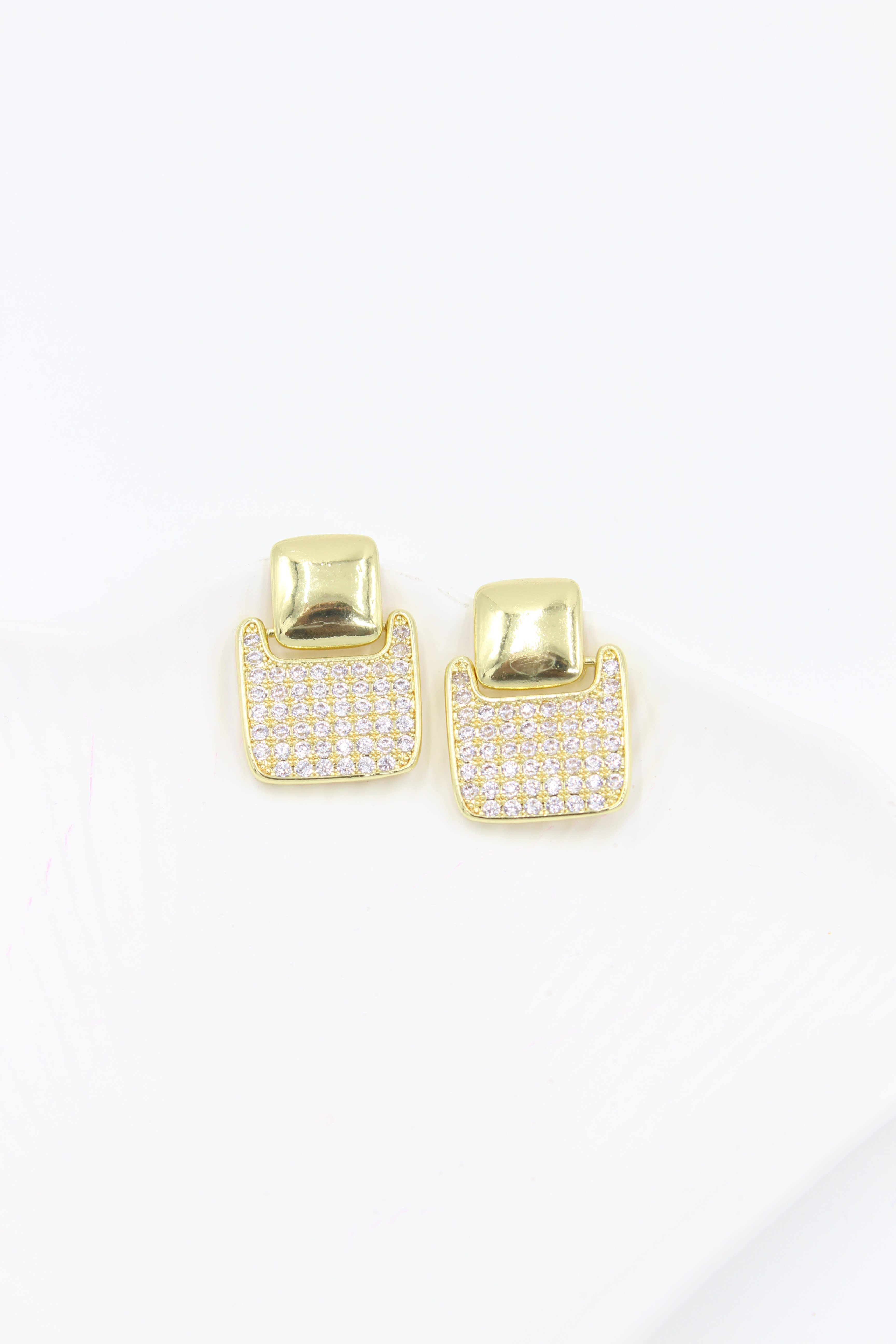 Çelik Küpe 14 - K ( 2,4cm )