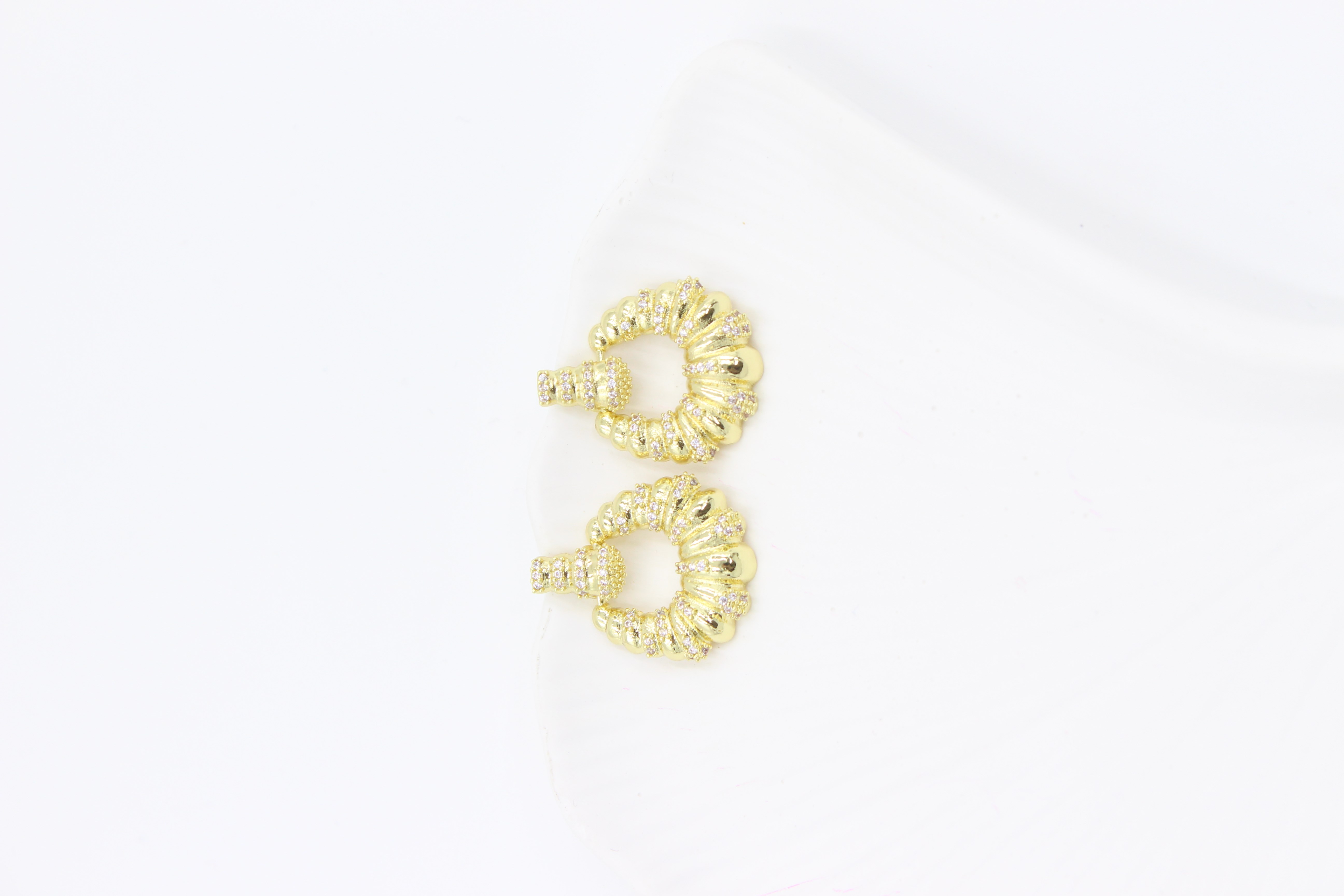 Çelik Küpe 14 - K ( 2,5cm )