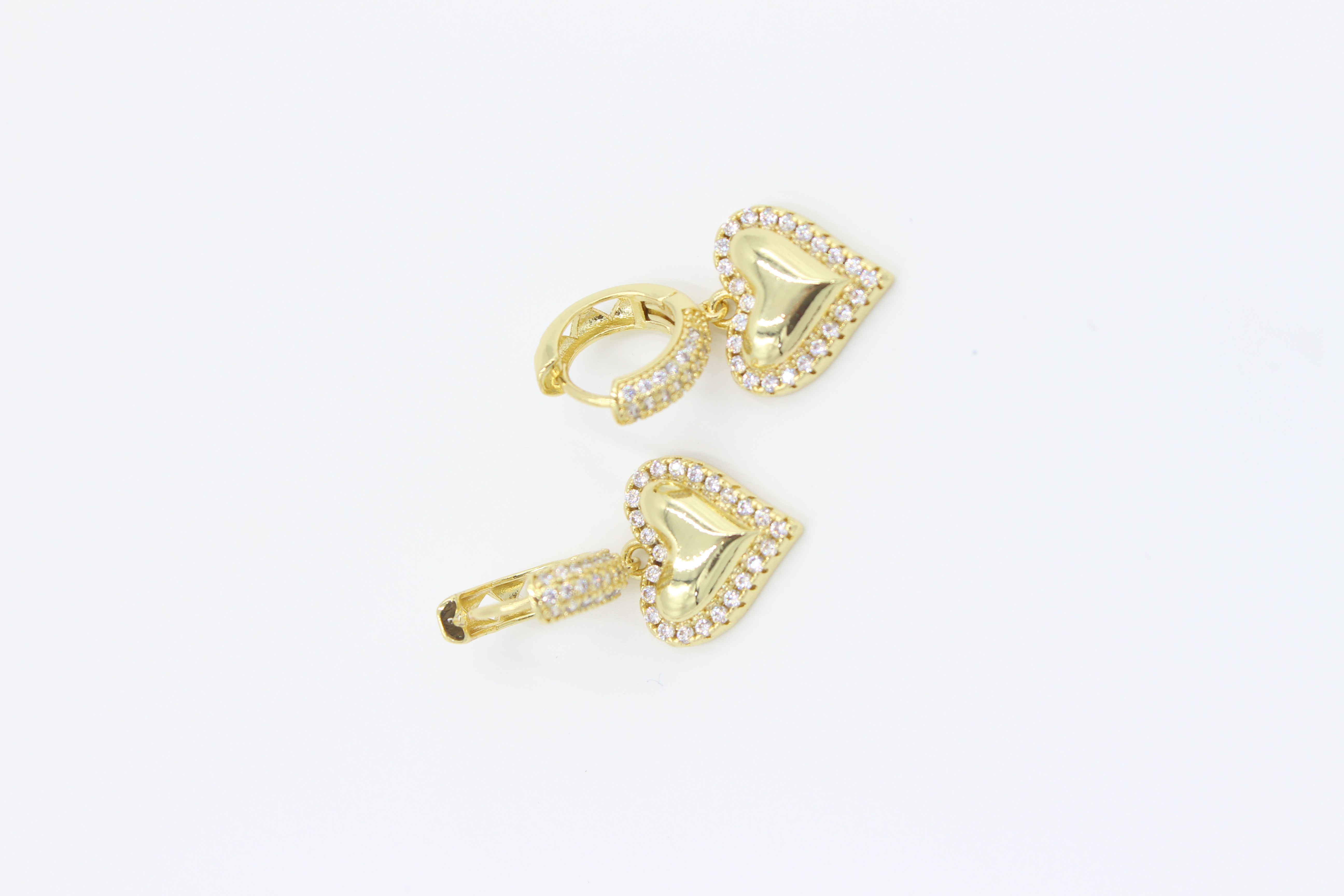 Çelik Küpe 14 - K ( 2,6cm )