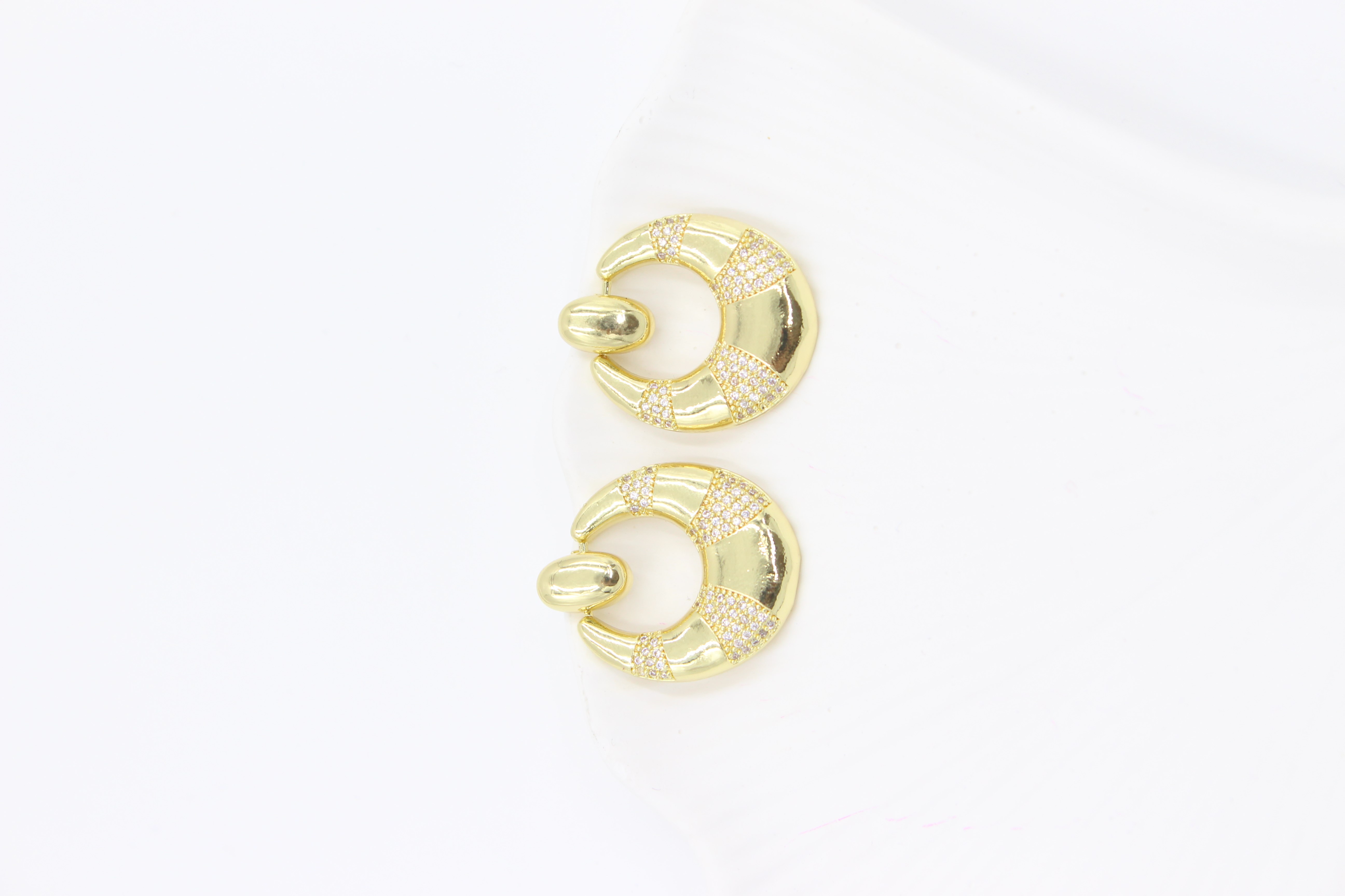Çelik Küpe 14 - K ( 3cm )