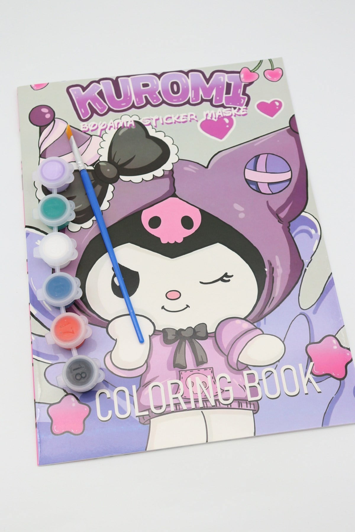 KUROMİ STİCKER BOYAMA KİTABI 