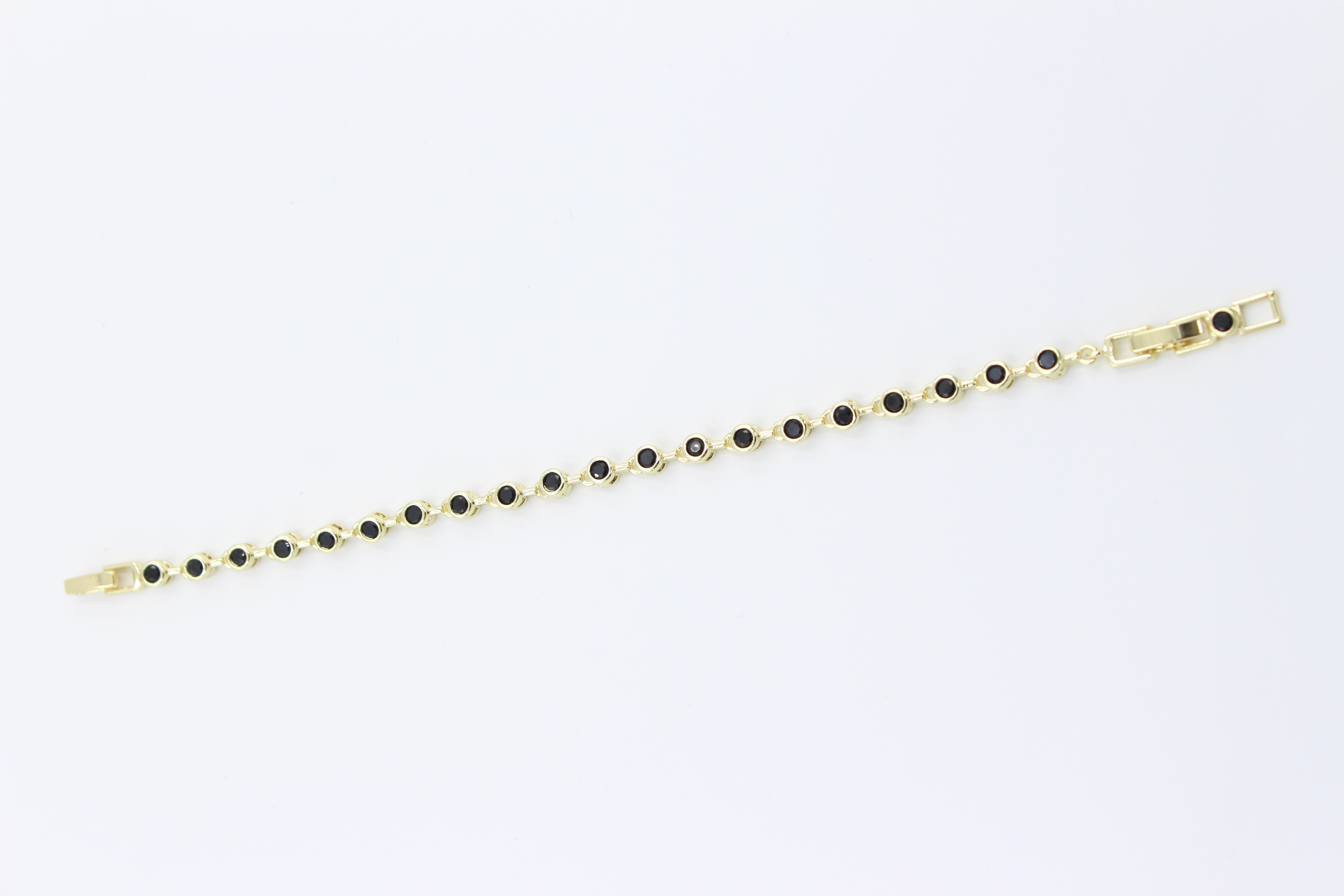 Vip Bileklik 14 - K (17 + 2 cm)