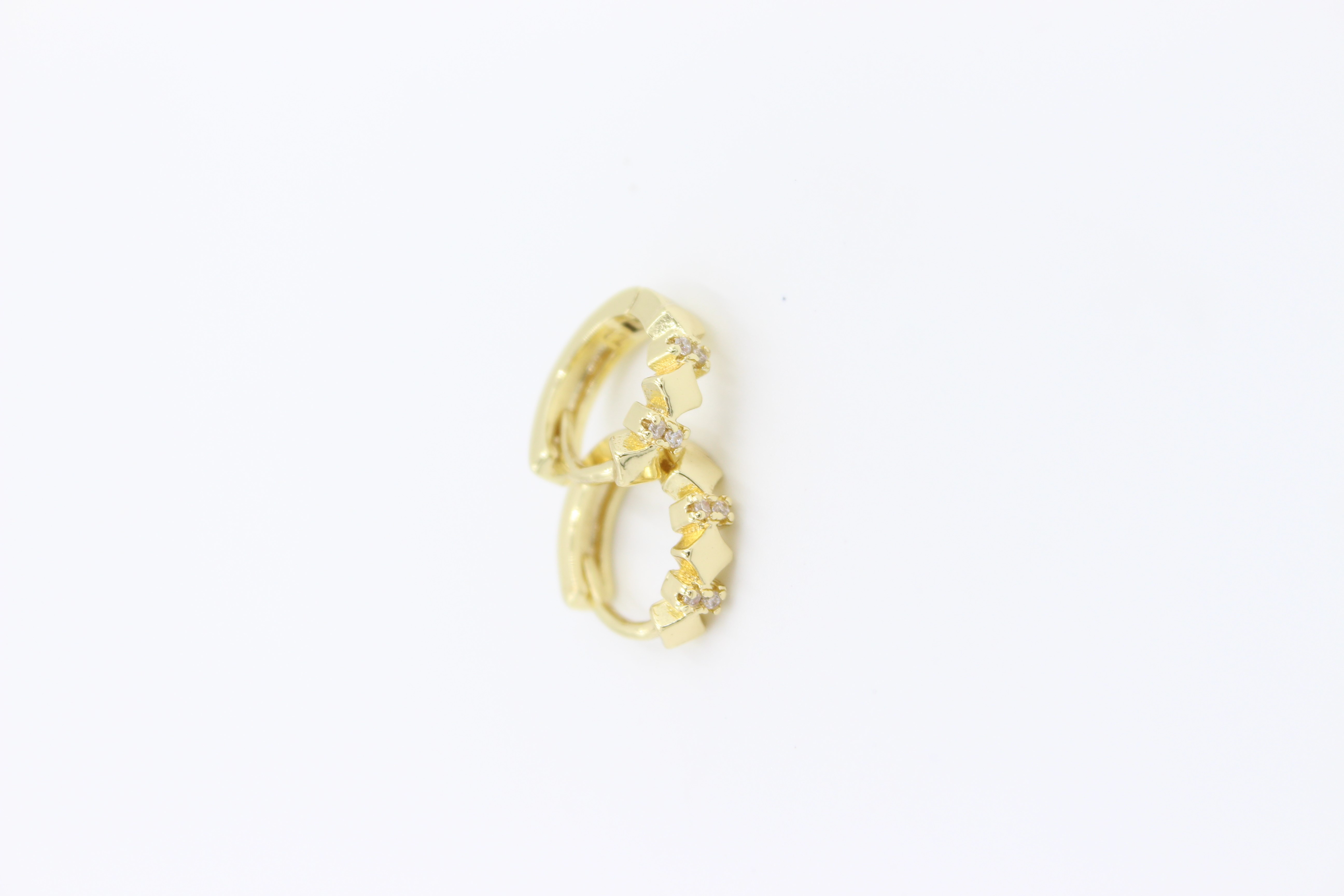 Vip Küpe 14 - K ( 0,8cm )