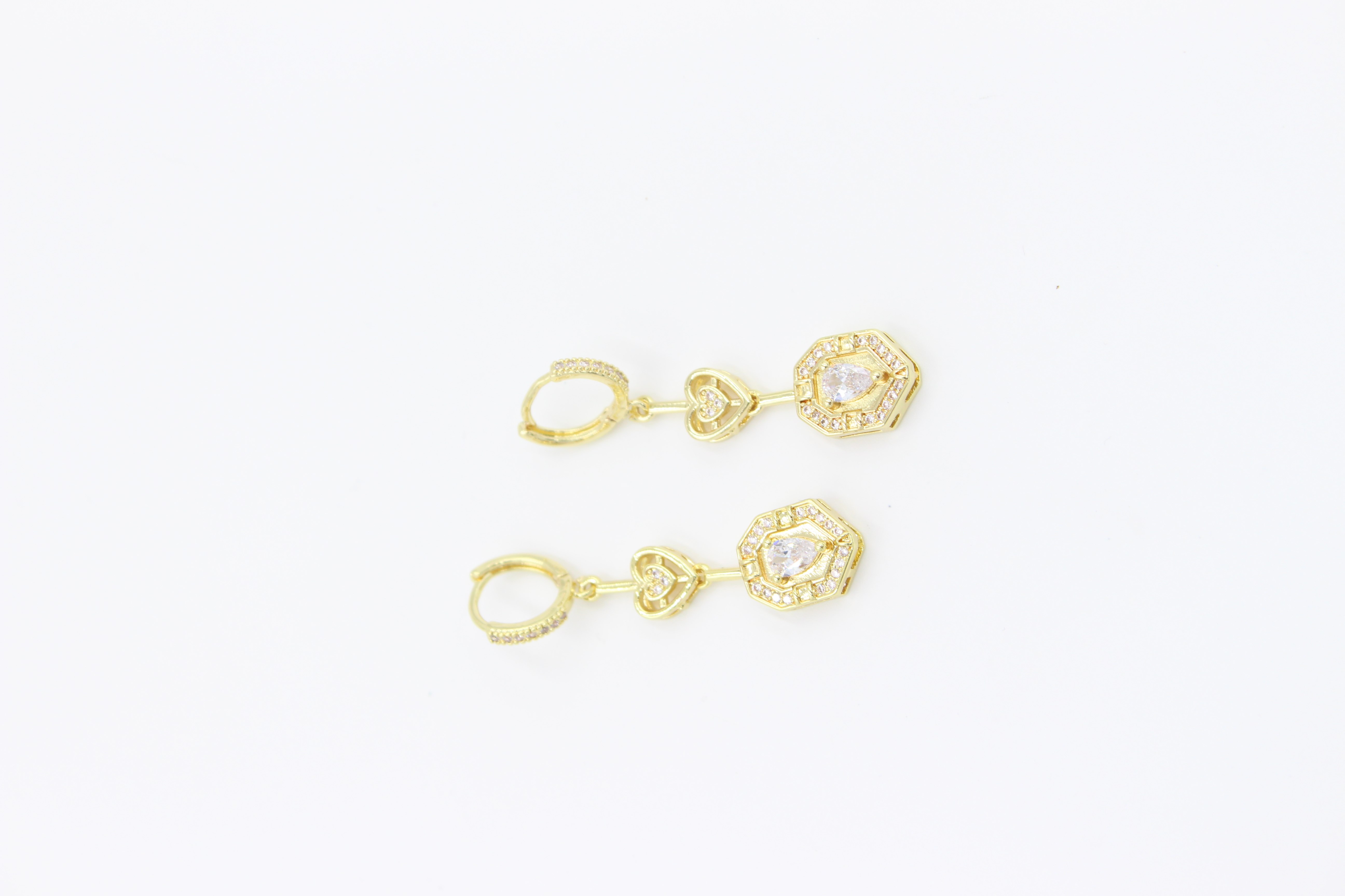 Vip Küpe 14 - K ( 4,3cm )