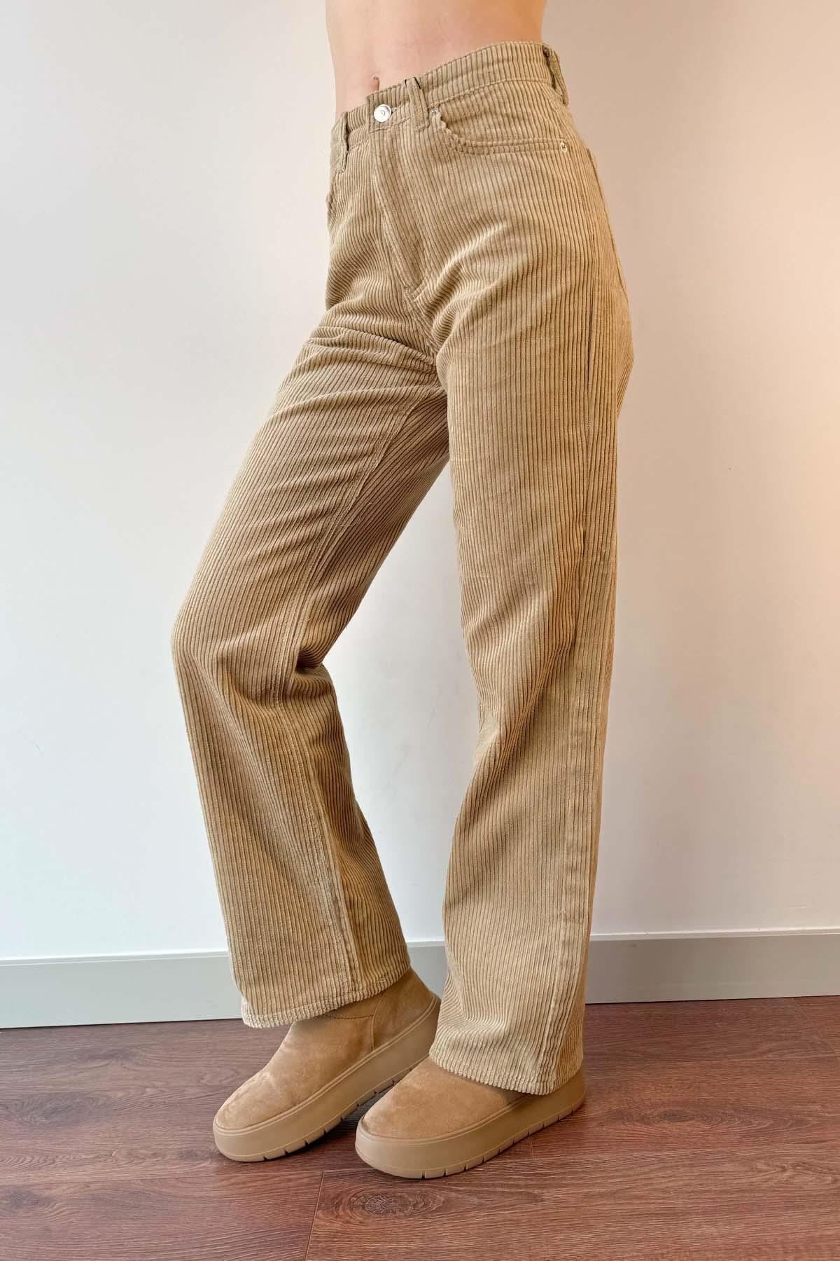 Bal Köpüğü Straight Kesim Kadife Jean Pantolon