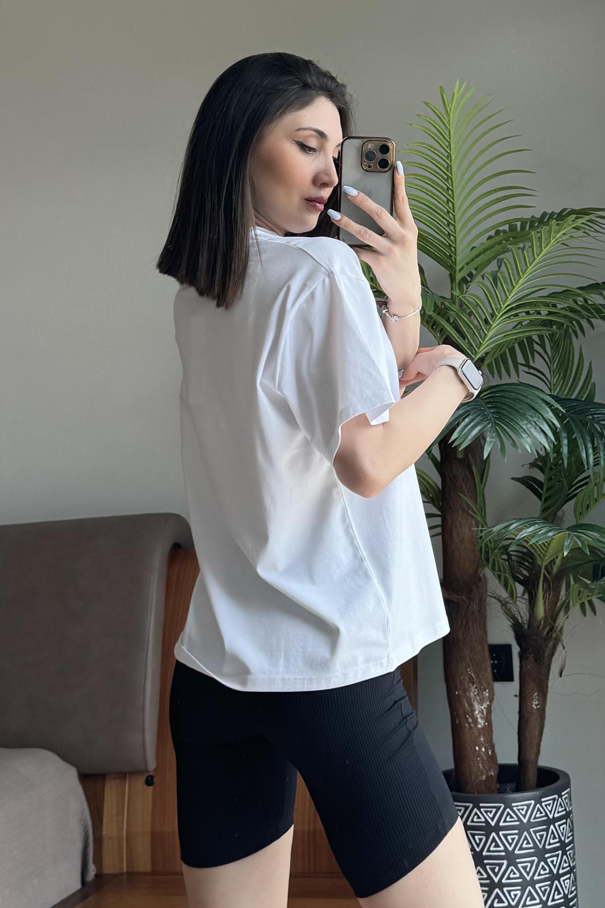 Beyaz Overisze T Shirt