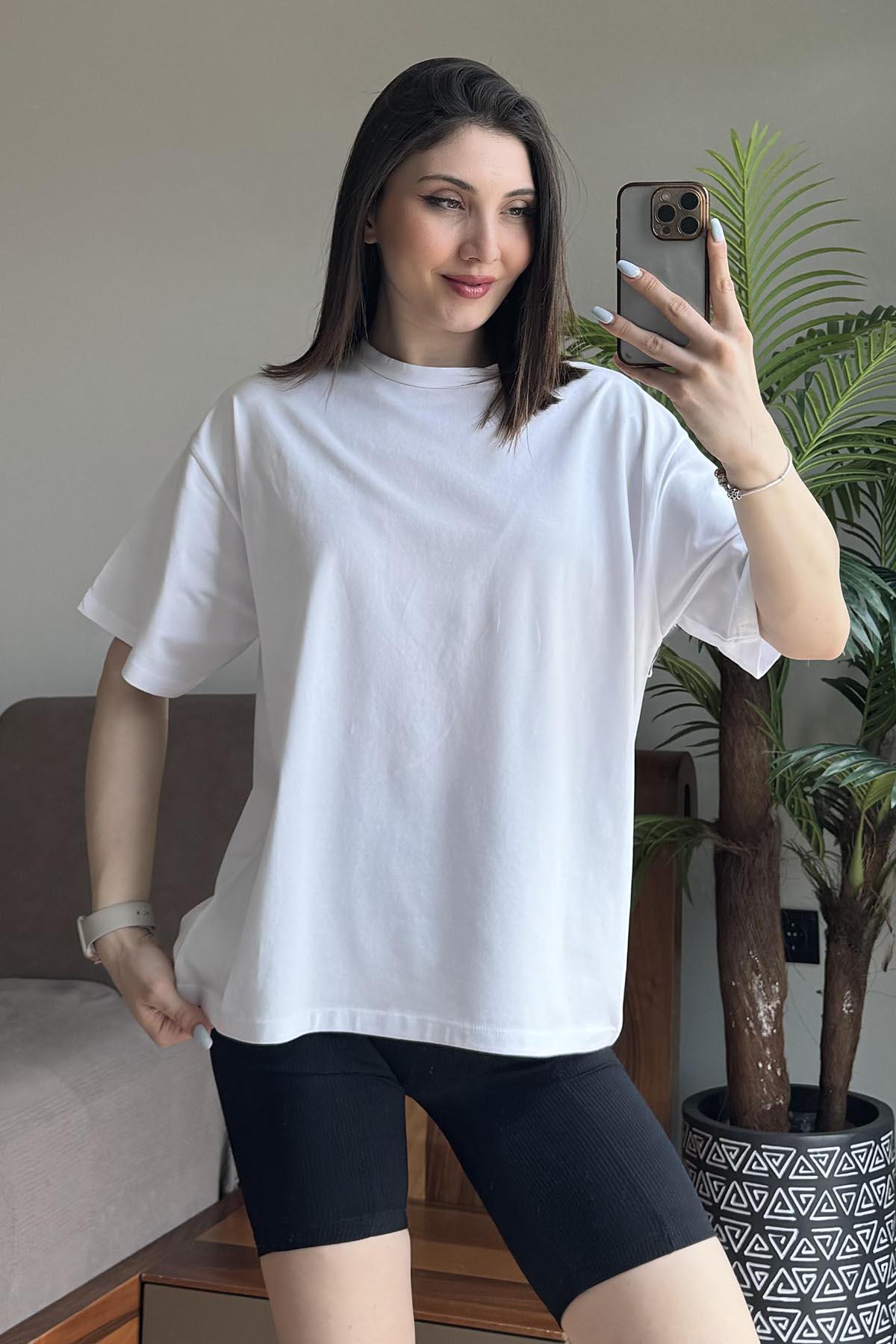 Beyaz Overisze T Shirt