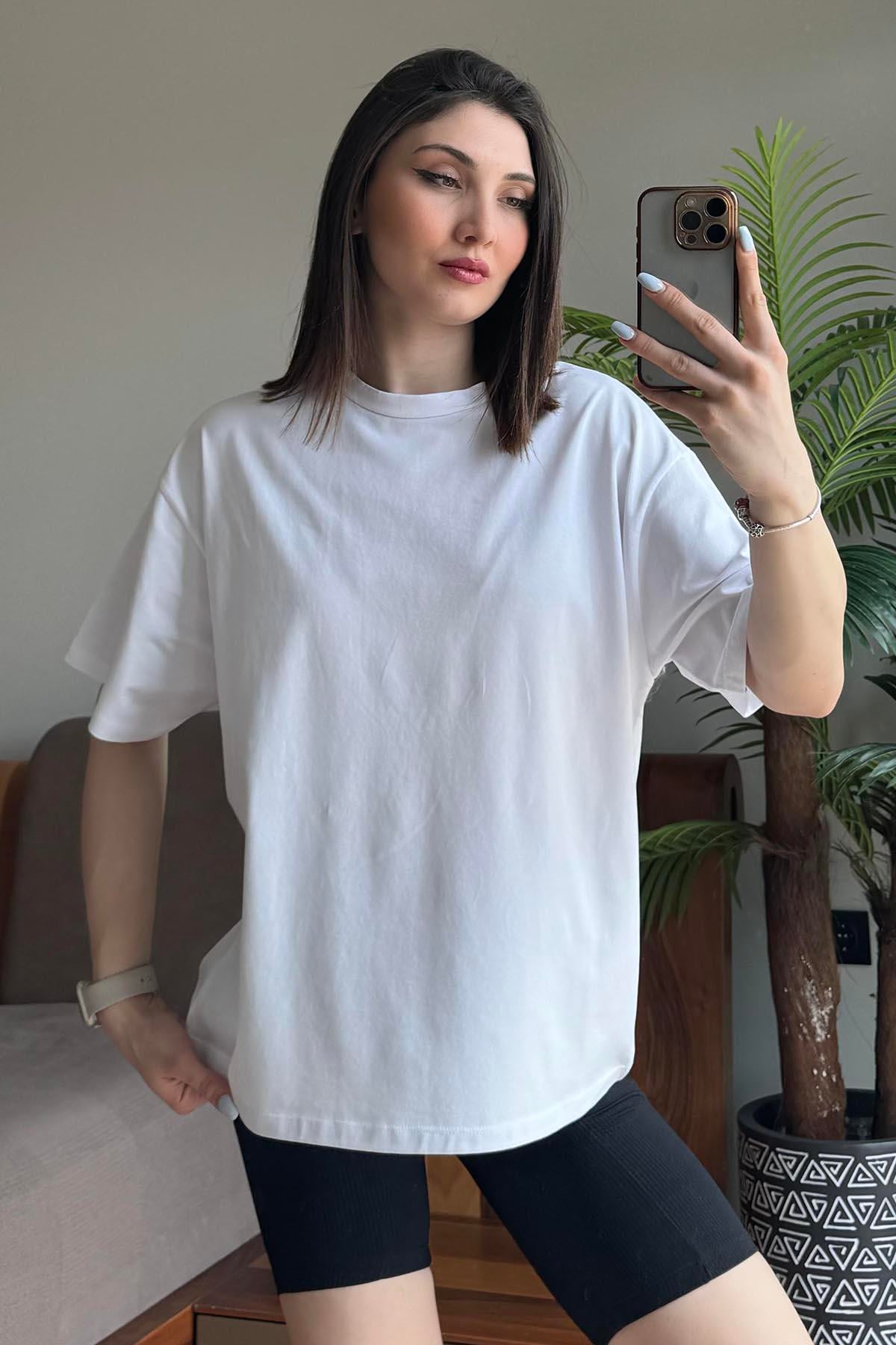 Beyaz Overisze T Shirt