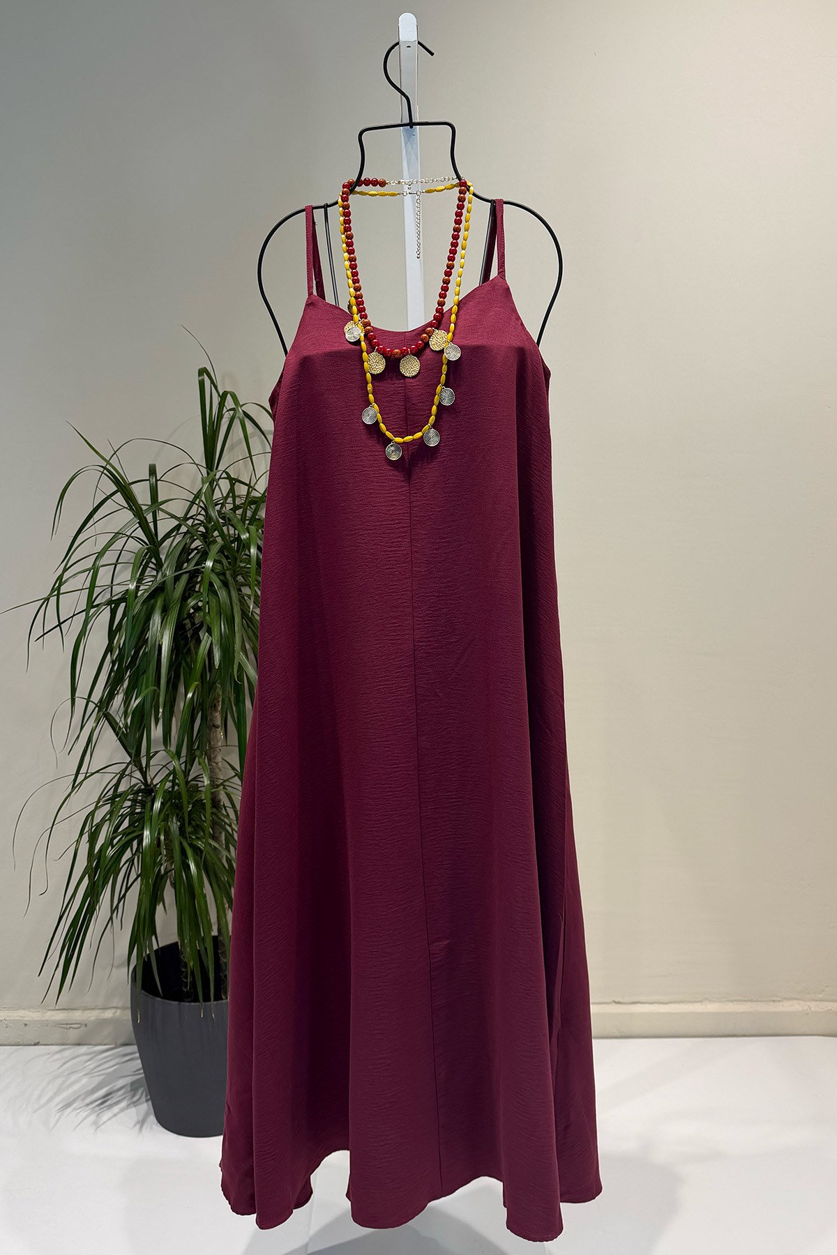 Bordo Askılı Elbise