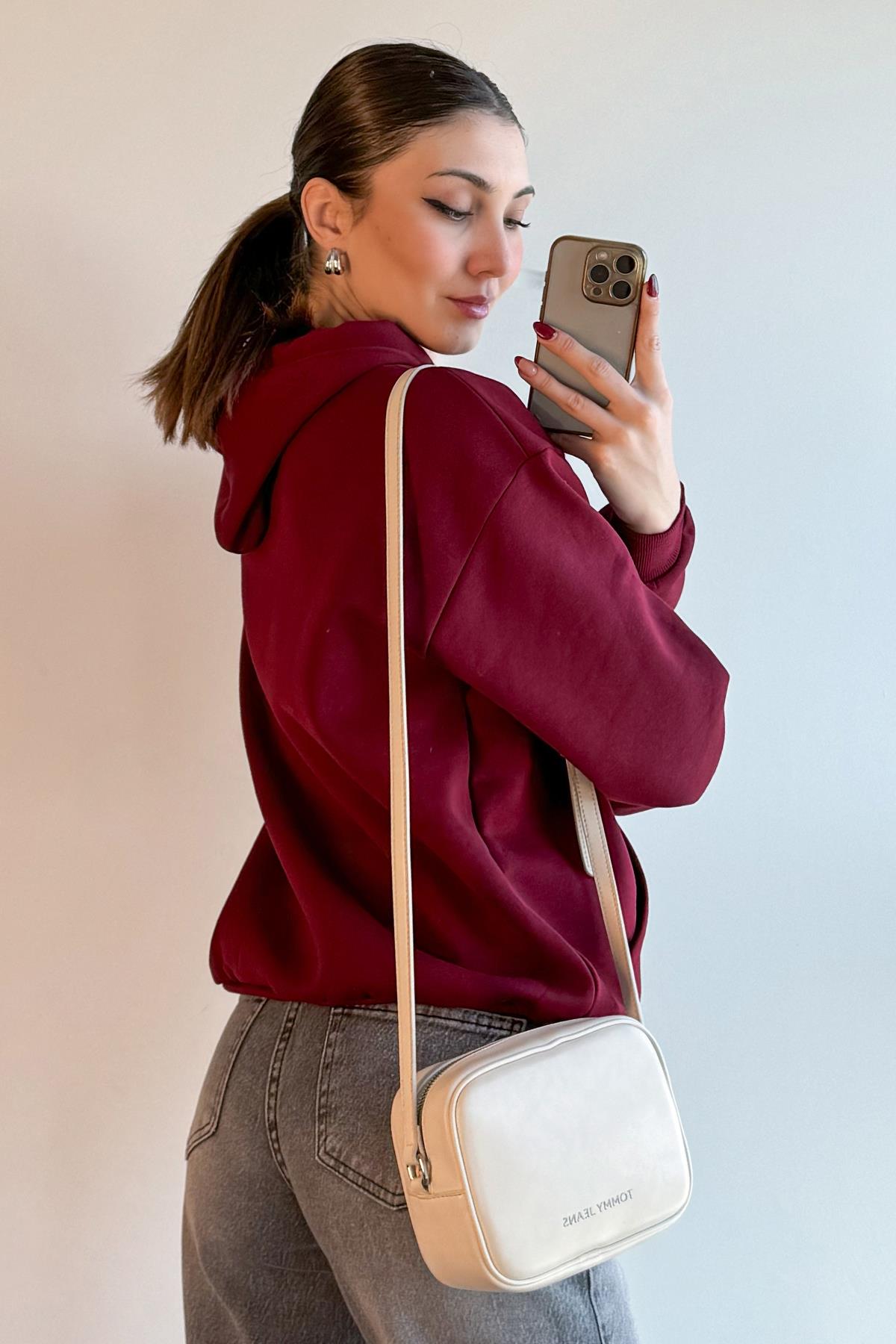 Bordo Chicago Baskılı Cepli Kapüşonlu Sweatshirt