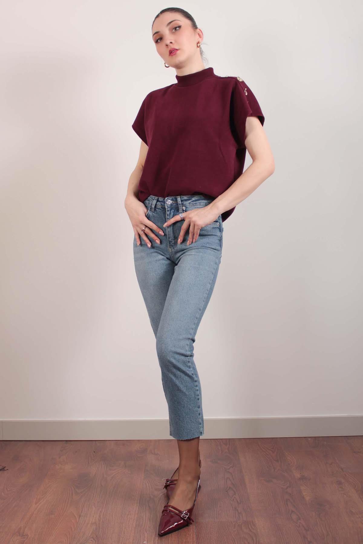 Bordo Omuzu Düğmeli Selanik Kumaş Bluz