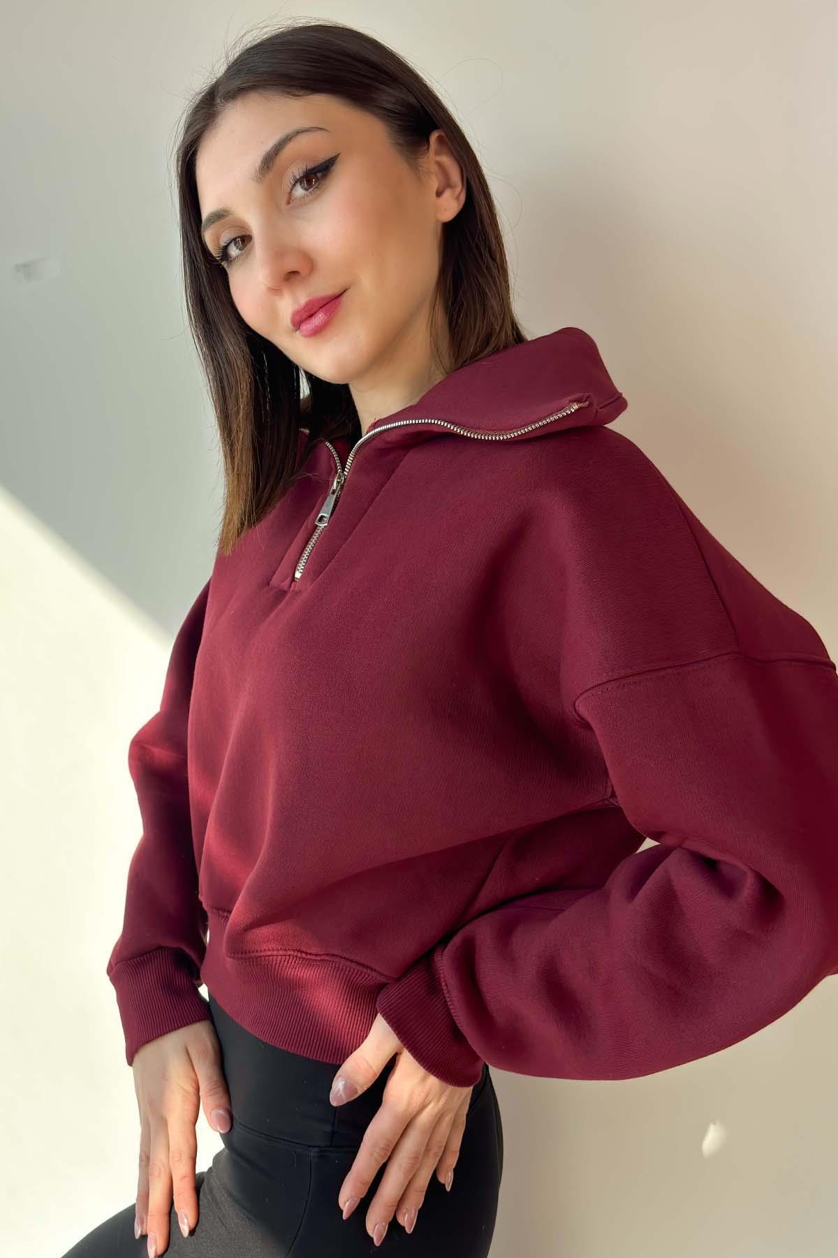 Bordo Yaka Detaylı Crop Sweatshirt