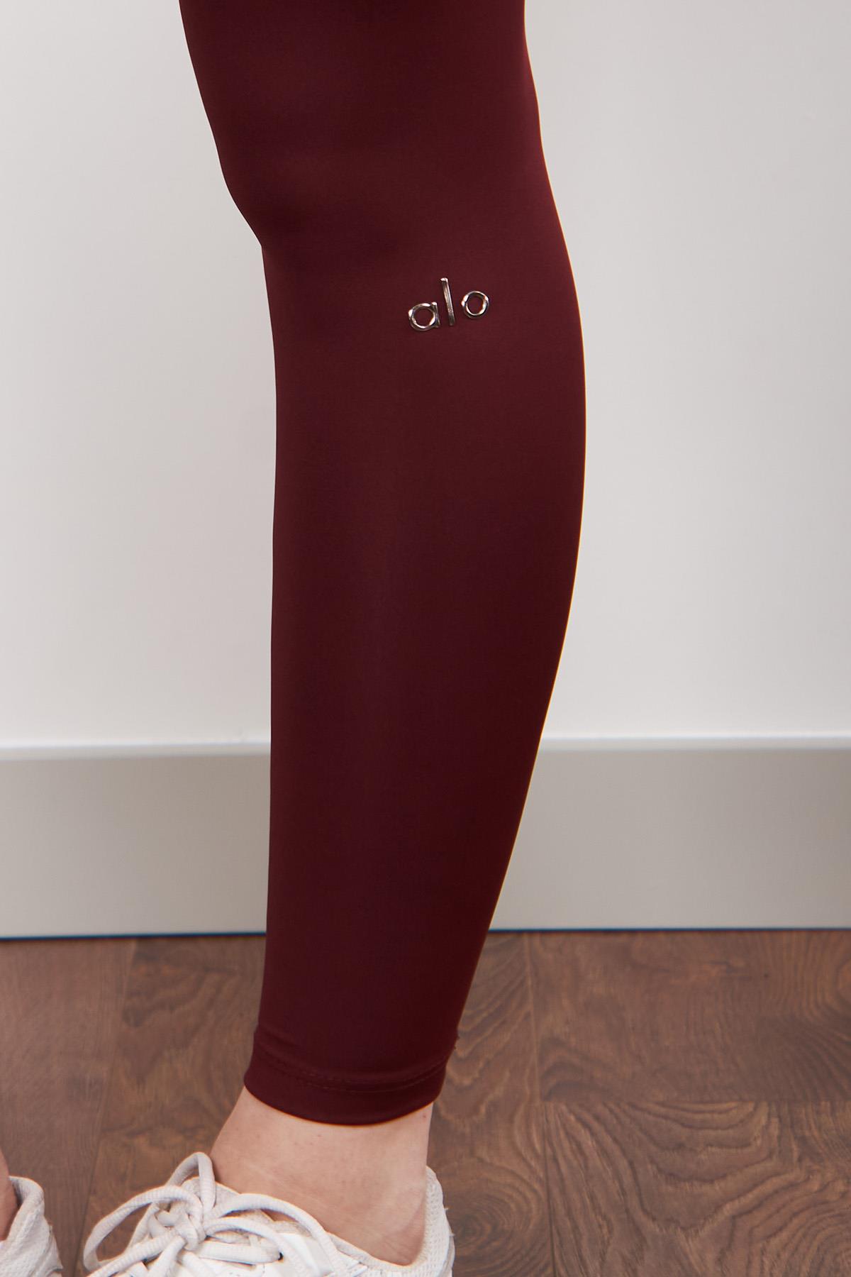 Bordo Yazı Detaylı Tayt