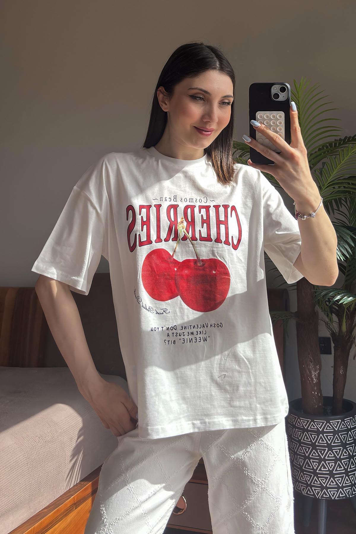 Ekru Cherries Baskılı T Shirt