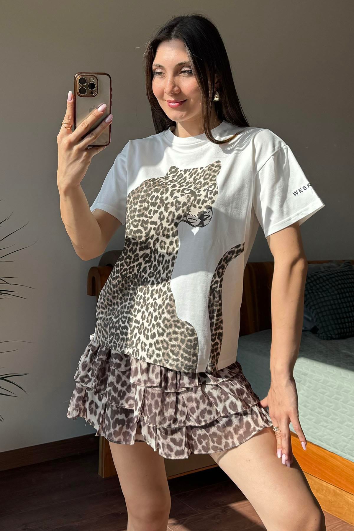 Ekru Leopar Nakışlı T Shirt