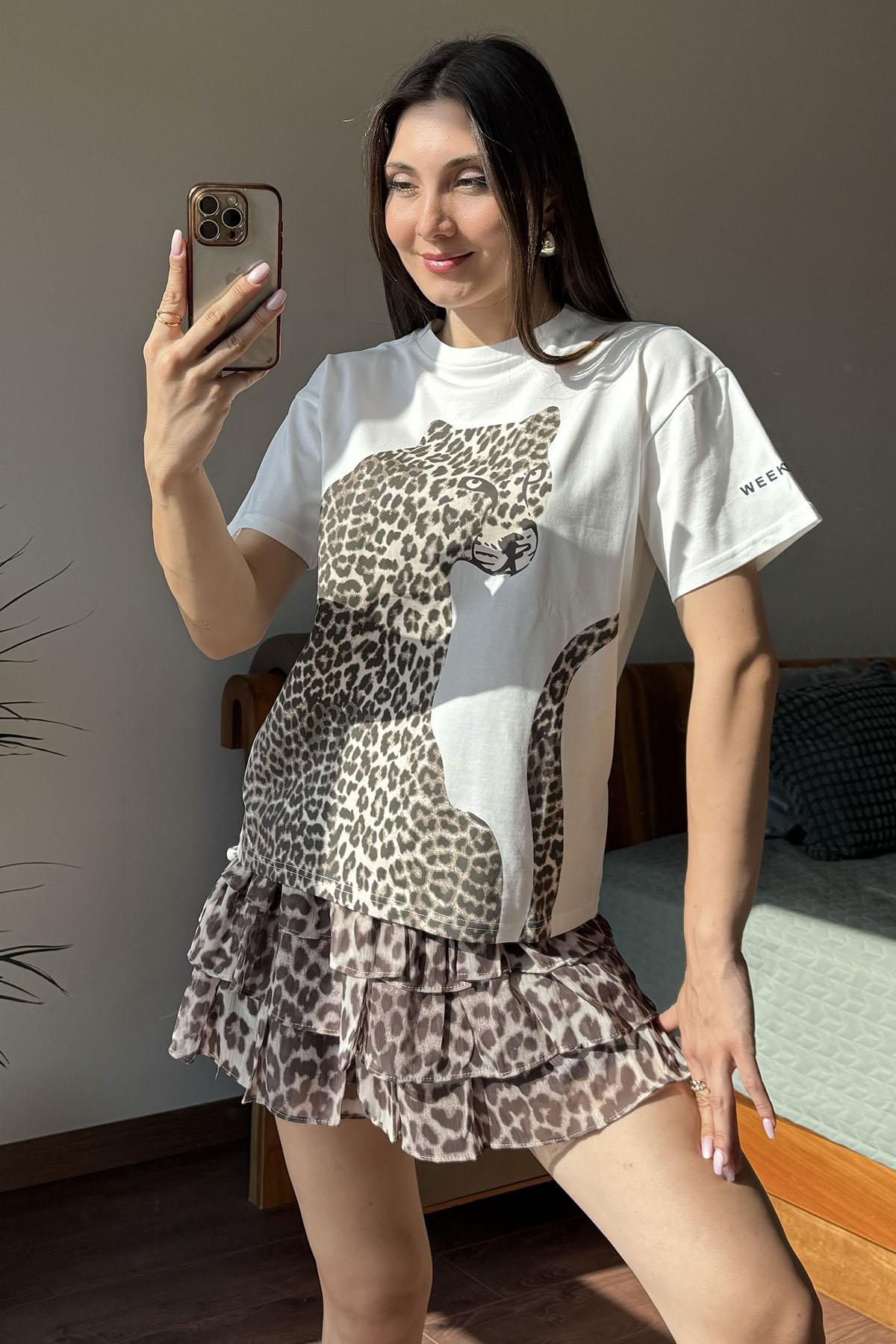 Ekru Leopar Nakışlı T Shirt