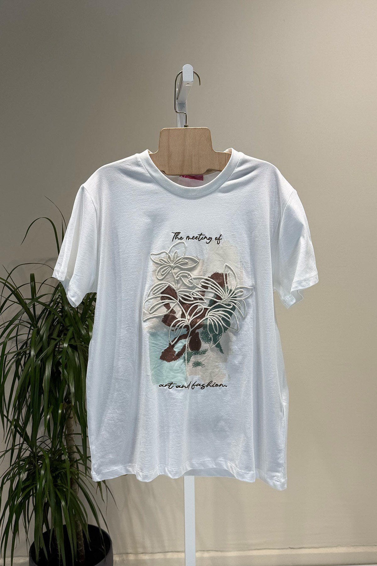 Ekru The Meeting Of Nakışlı T Shirt